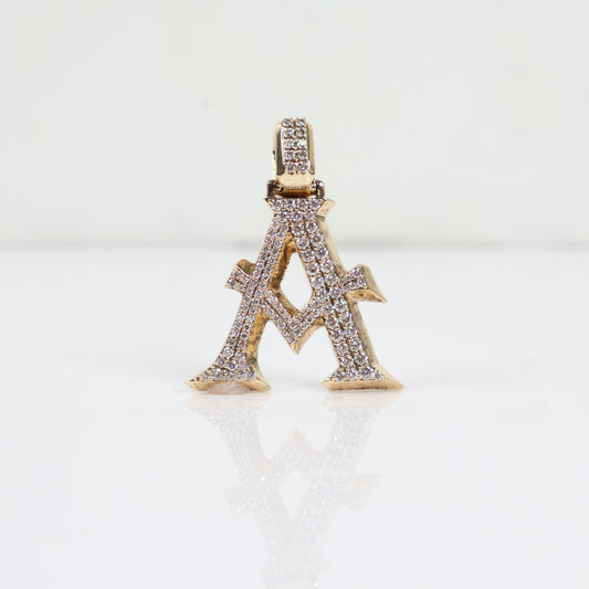 Letter A Pendant 14K Yellow Gold With Diamond / 7.3gr