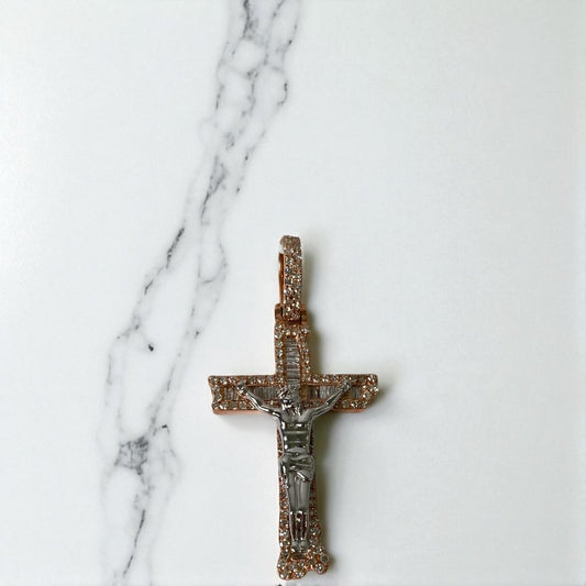 10K Rose-White Gold Diamond Crusifix Pendant 1Ct Dia / 5.4gr / 1.5in