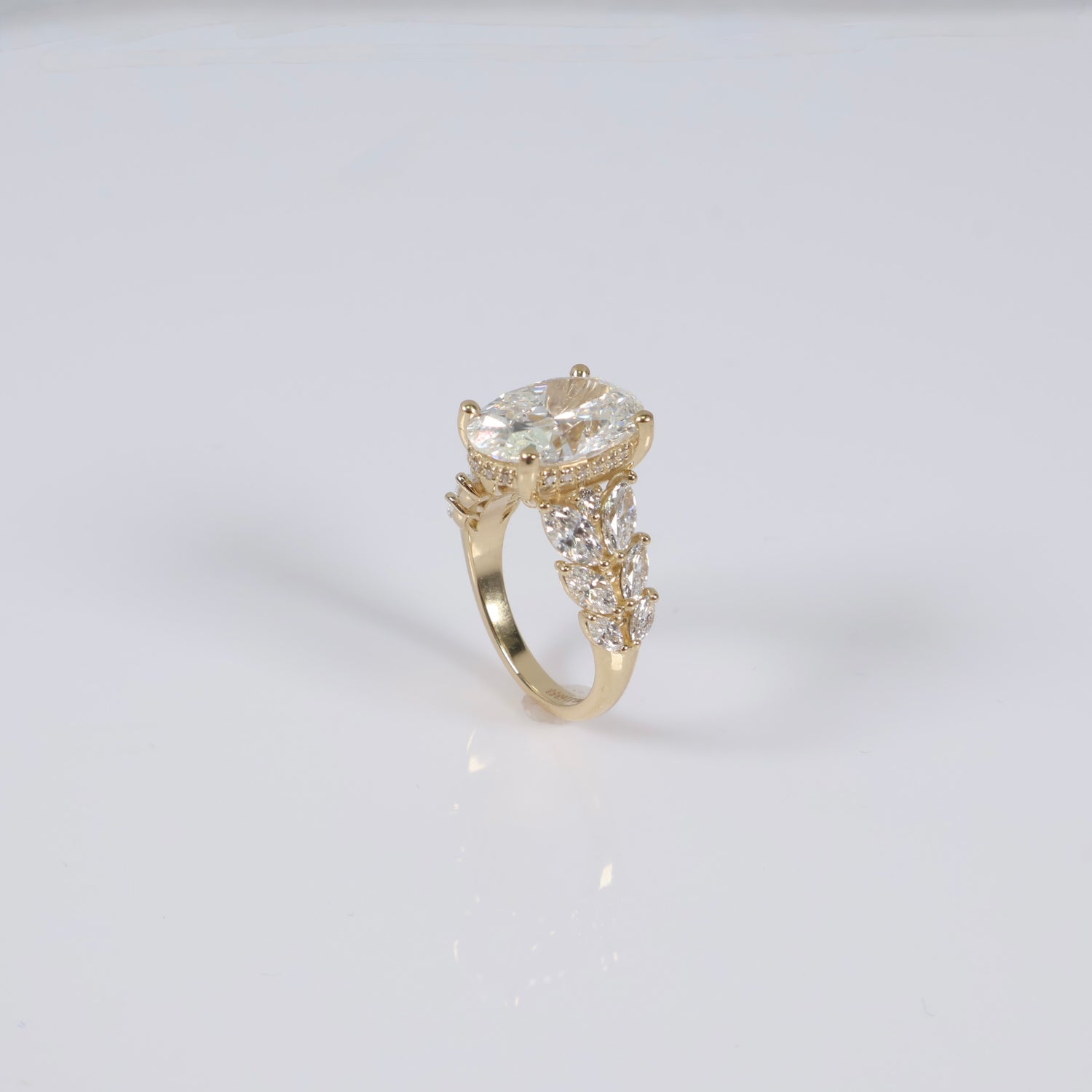 14K YG Lab Diamond Oval Cut Brilliant With Certificate Engagement Ring / 6.8gr / Sz 6 1/4 / 5.43Ct Lab Dia / F / VS1