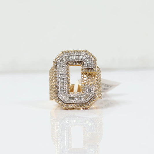 10K Yellow Gold Diamond Letter C Ring 3.5Ct Dia / 12gr / Size 8