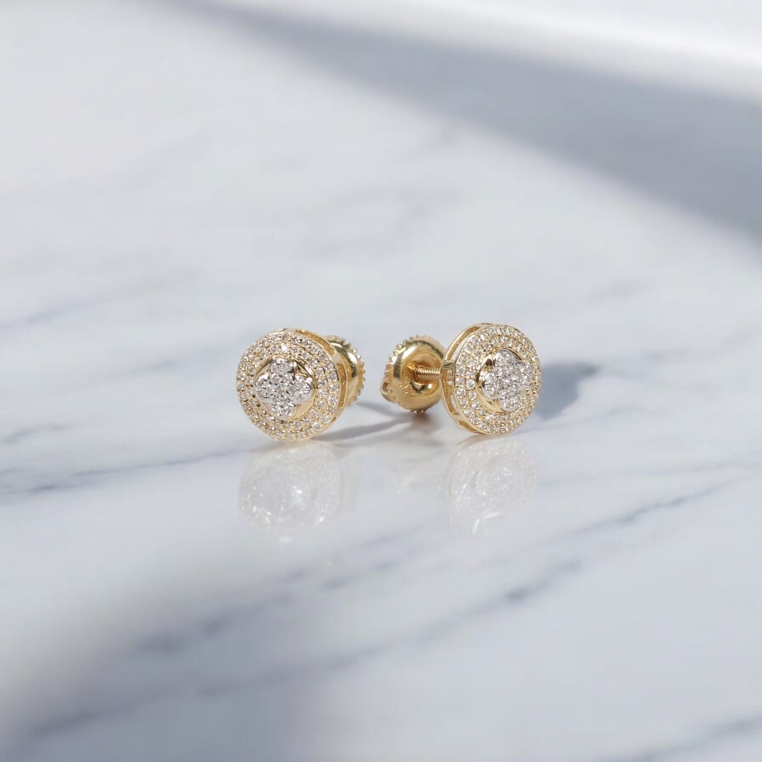 14K YG Diamond Circle Luxury Stud Earrings / 1.53gr / 9mm / 0.33Ct Dia