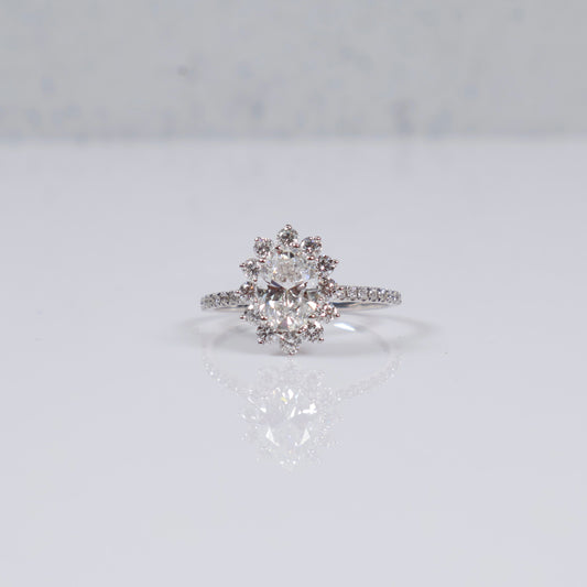 14K WG Lab Diamond Oval Cut Brilliant With Certificate Engagement Ring / 2.1gr / Sz 7 / 1.59 CTTW Lab VS / E-F