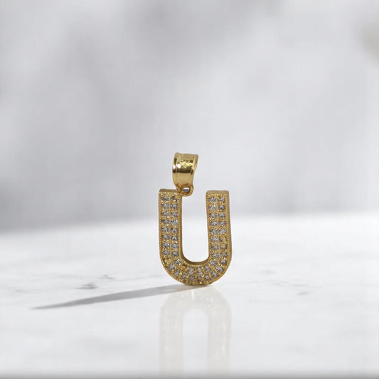 10K YG Letter U Pendant / 1.31gr / 0.9in / Zircons