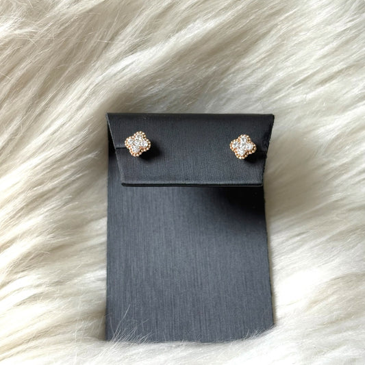 14K RG Diamond Flower Stud Earrings / 2.2 gr / 6mm / 0.25Ct Dia