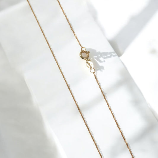 14K Yellow Gold Letter E Jewelry Set / 1.7gr / 1.2mm / 18in
