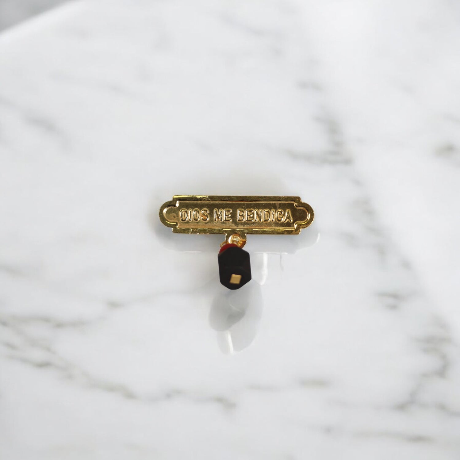 10K YG Dios Me Bendiga Plate Azabache Brooch / 0.5gr / 0.8in /