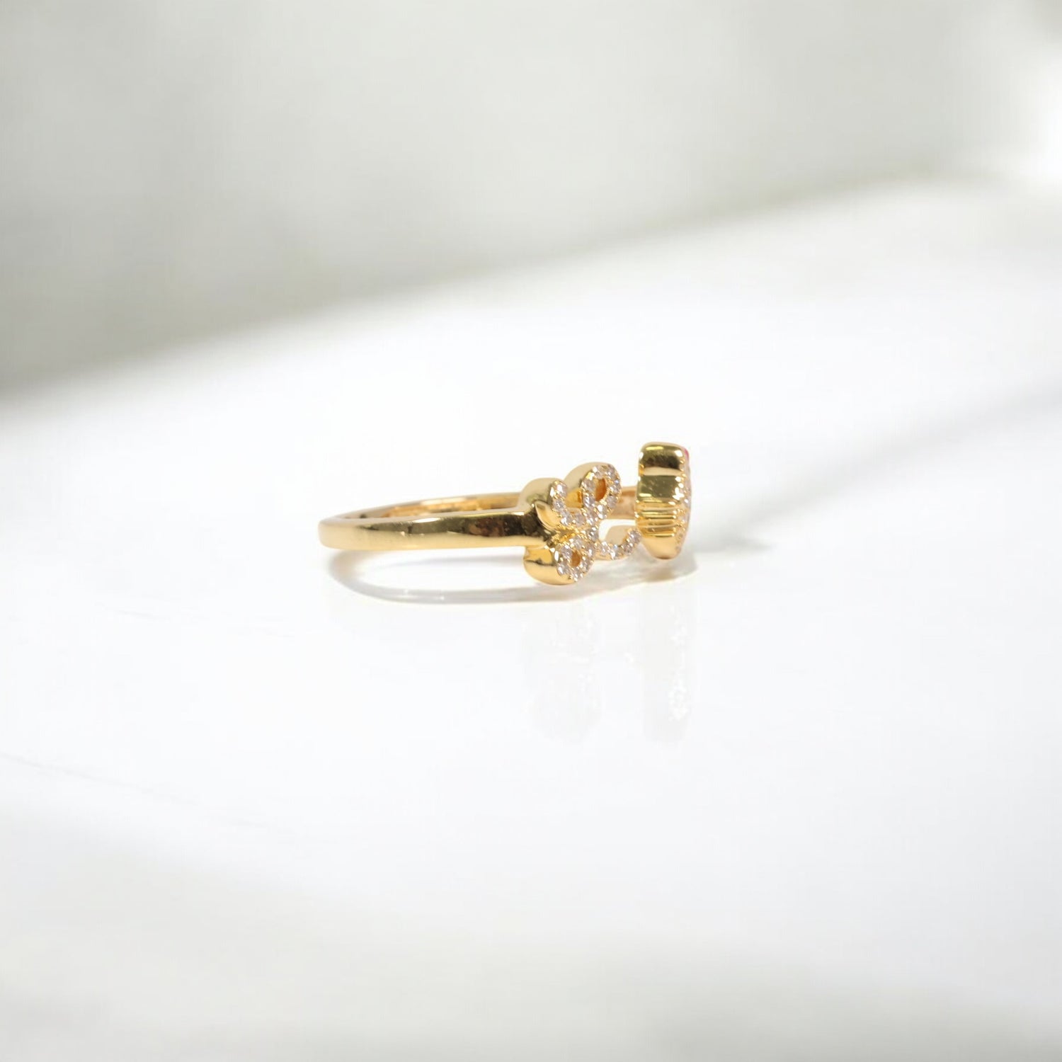 10K YG Diamond HK - Letter L Rings / 2.25gr / Sz 6 3/4 / 0.13Wt Dia
