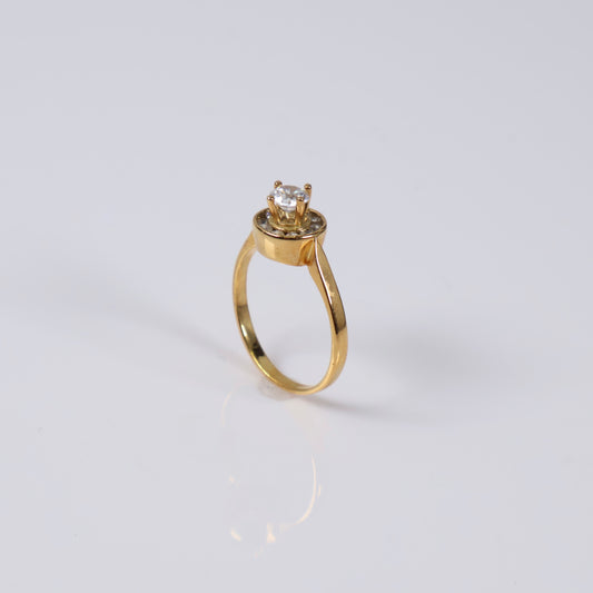 14K YG Solitaire Round Rings / 3gr / Sz 7 / White Zircons
