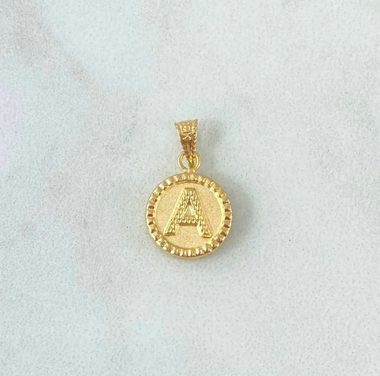 18K Yellow Gold Letter A  Pendant Bordered Circle / 0.63gr / 0.3in