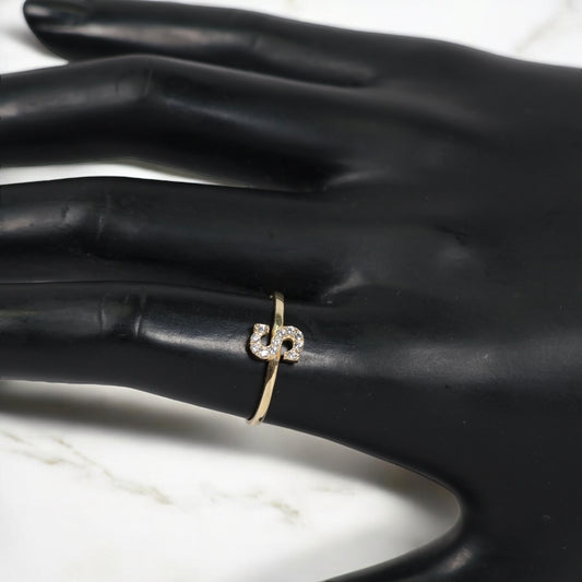14K YG Letter S Rings / 1.28gr / Sz 7.5 / Zircons