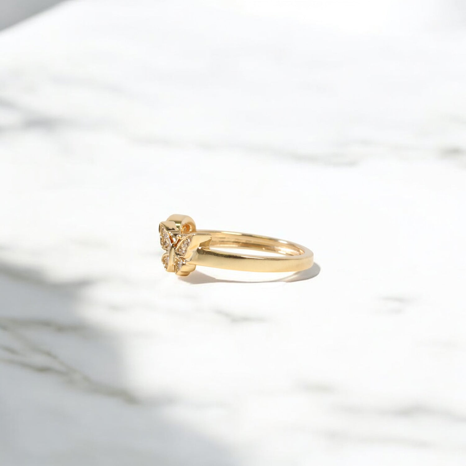 10K YG Diamond Butterfly - Letter P Rings / 2.2gr / Sz 6 1/4 / 0.08Wt Dia