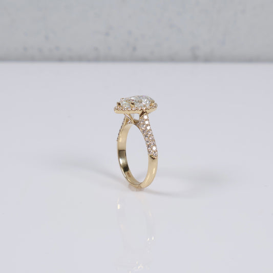 14K YG Lab Diamond Pear Cut Brilliant With Certificate Engagement Ring / 4gr / Sz 7 / 2.84 CTTW Lab VS / E-F