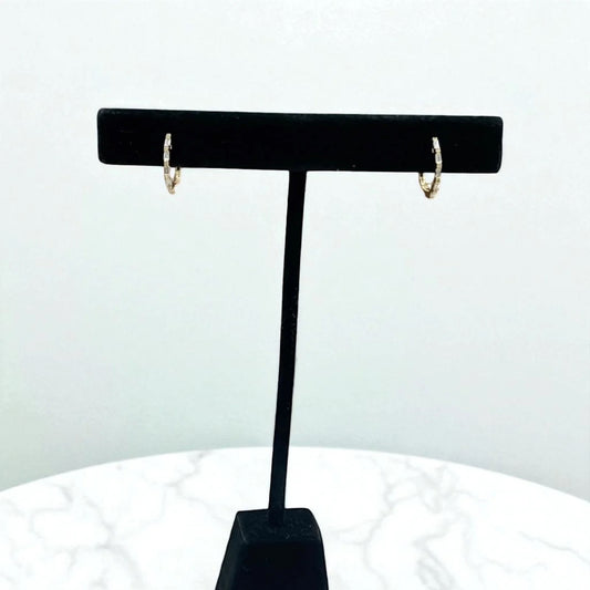 14K Yellow Gold Diamond Luxury Hoop Earrings 0.24Ct Dia / 1.65gr