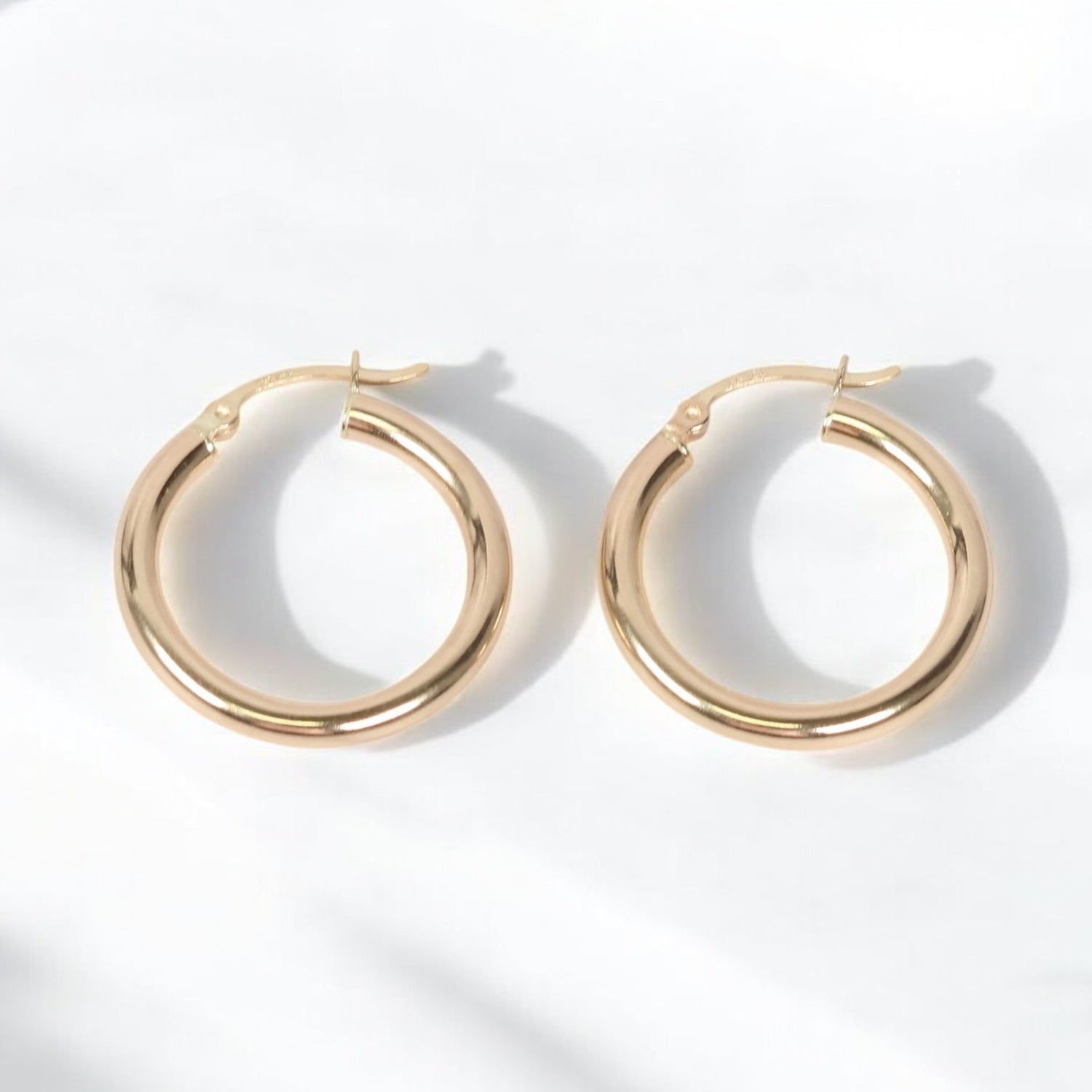 14K YG Fashion Hoop Earrings / 1.96gr / 1.1in /