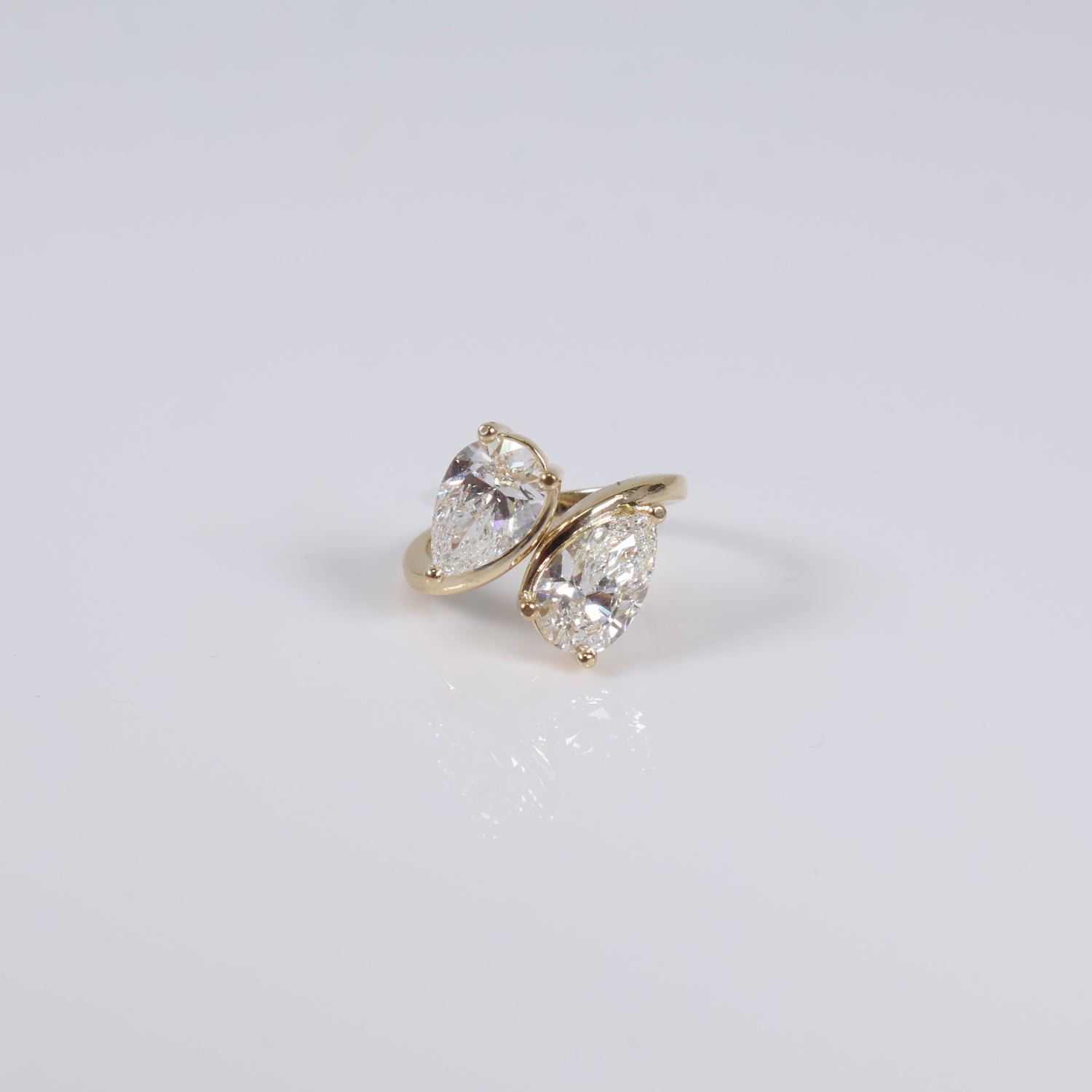 14K YG Lab Diamond Pear Cut Brilliant With Certificate Engagement Ring / 5gr / Sz 5.5 / 1.61Ct Lab Dia / E / VVS2