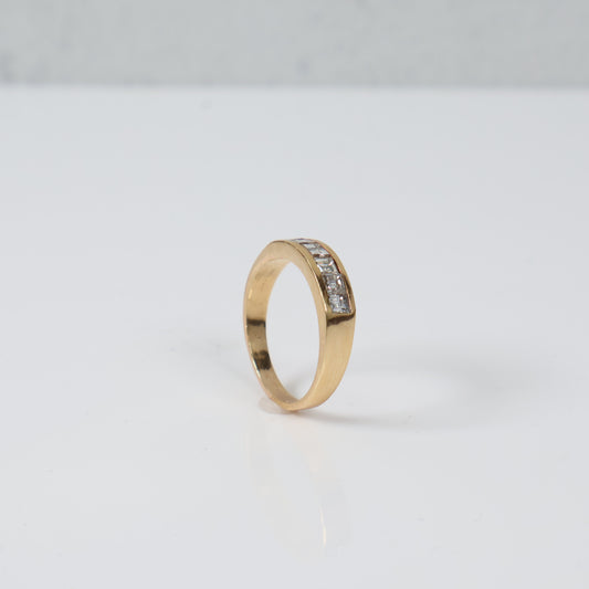 14K Yellow Gold Diamond Luxury Engagement Ring Ct Dia  / 4.5gr / Size 9
