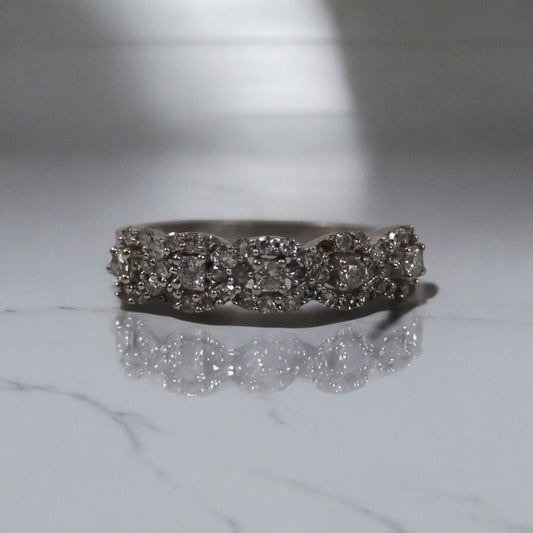10K White Gold Diamond Fashion Ring Ct Dia / 2.7gr / Size 7