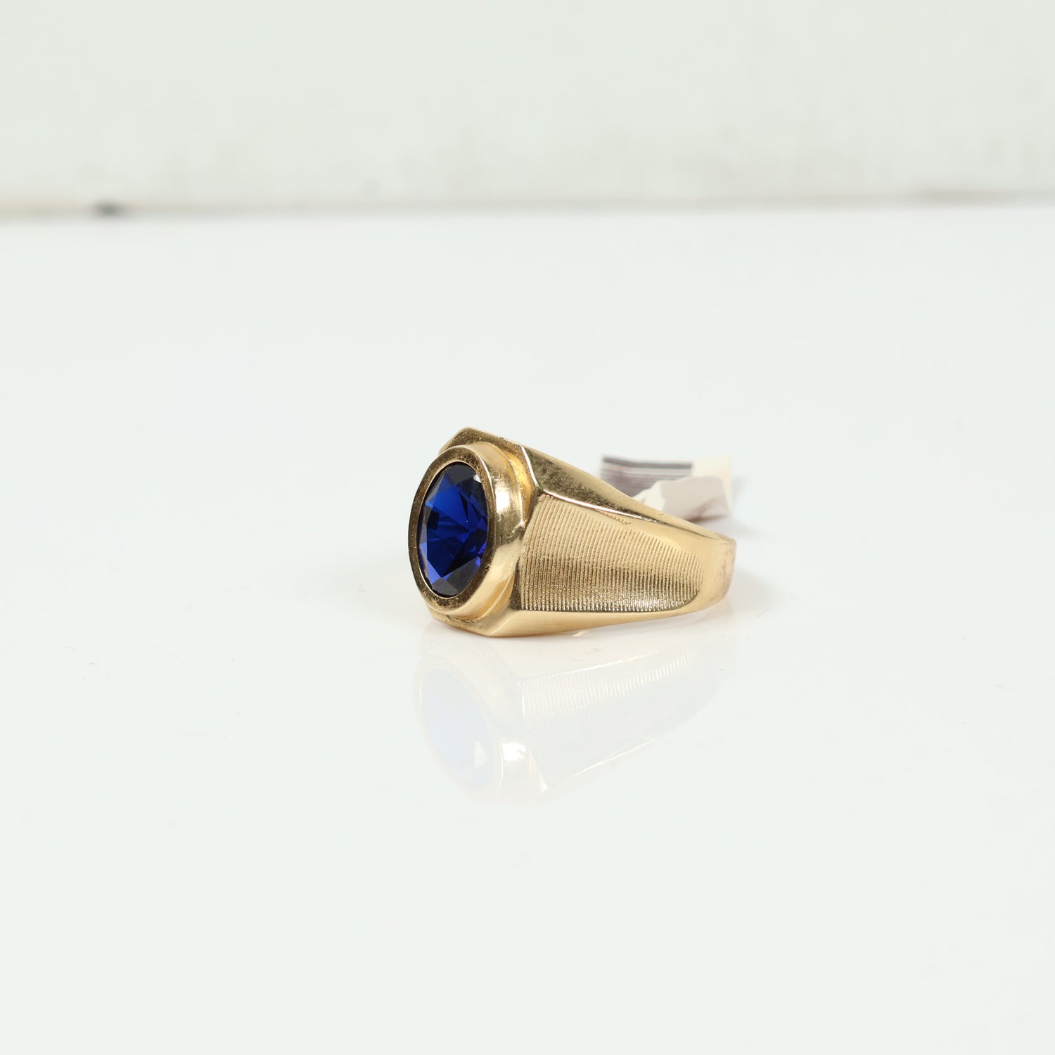 14K Yellow Gold Luxury Ring With Blue Zircon / 7.1gr / Size 10