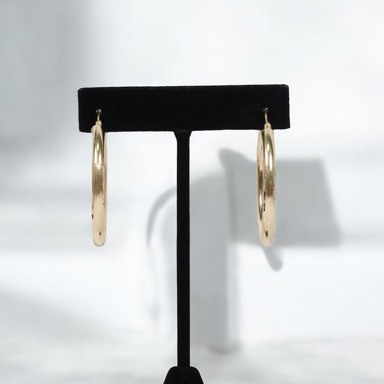 14K YG Luxury Hoop Earrings / 5.23gr / 2in /