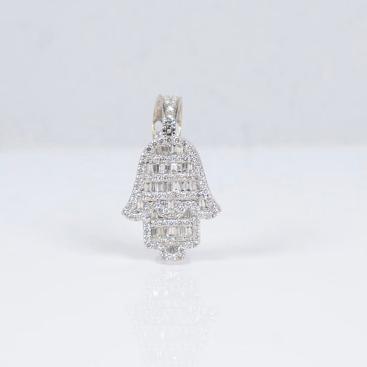 10K WG Diamond Hamsa-Hand Pendant / 4.3gr / 1.5in / 1Ct Dia