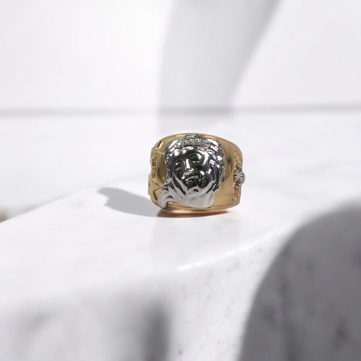 14K 2 Tone Jesus Face Rings / 8.15gr / Sz 10 / White Zircons
