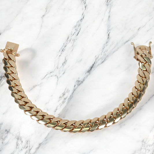 10K YG Cuban Links Bracelet / 74.90gr / 11.2mm / 8 1/4in /
