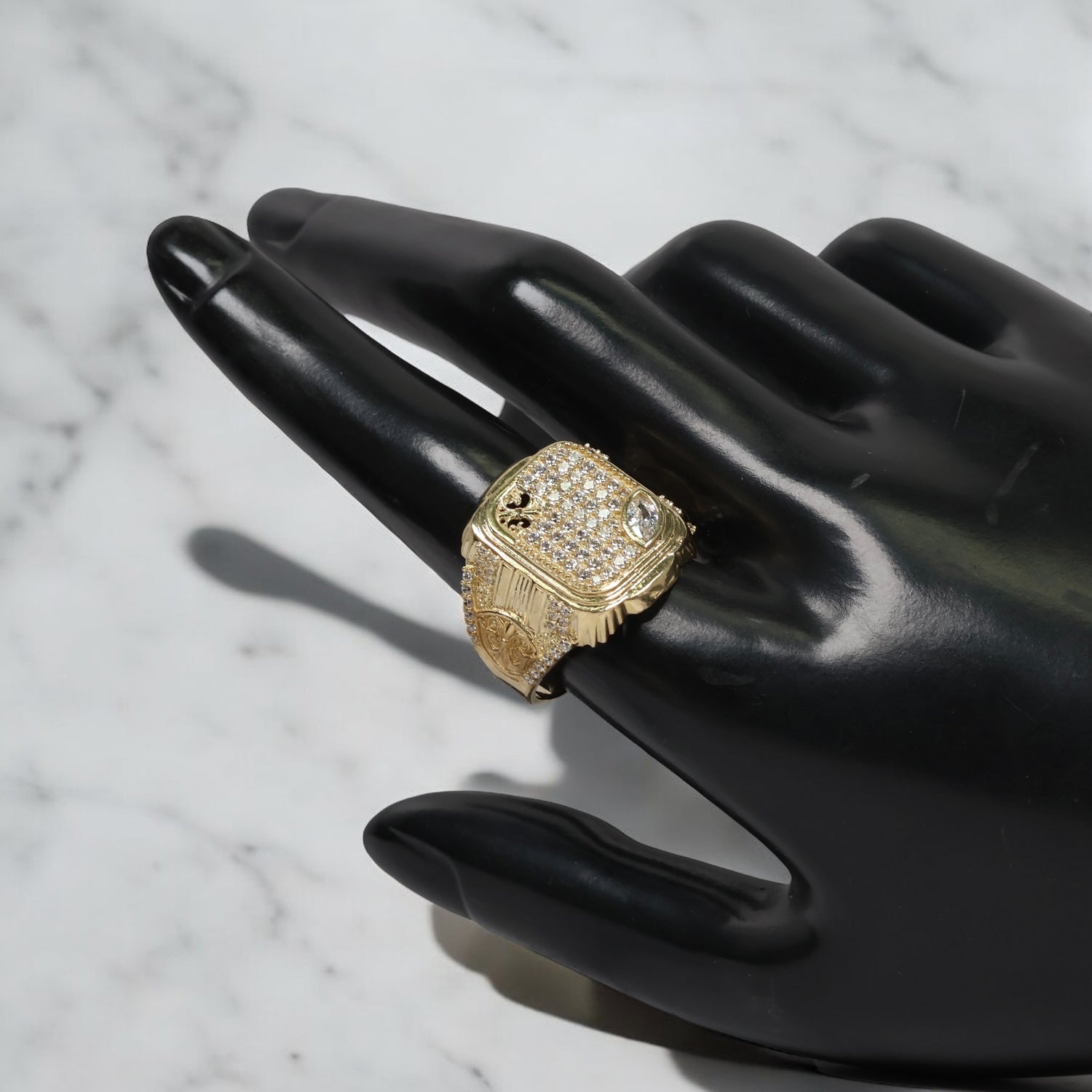 10K YG Luxury Rectangle Rings / 8gr / Sz 11 / White Zircons