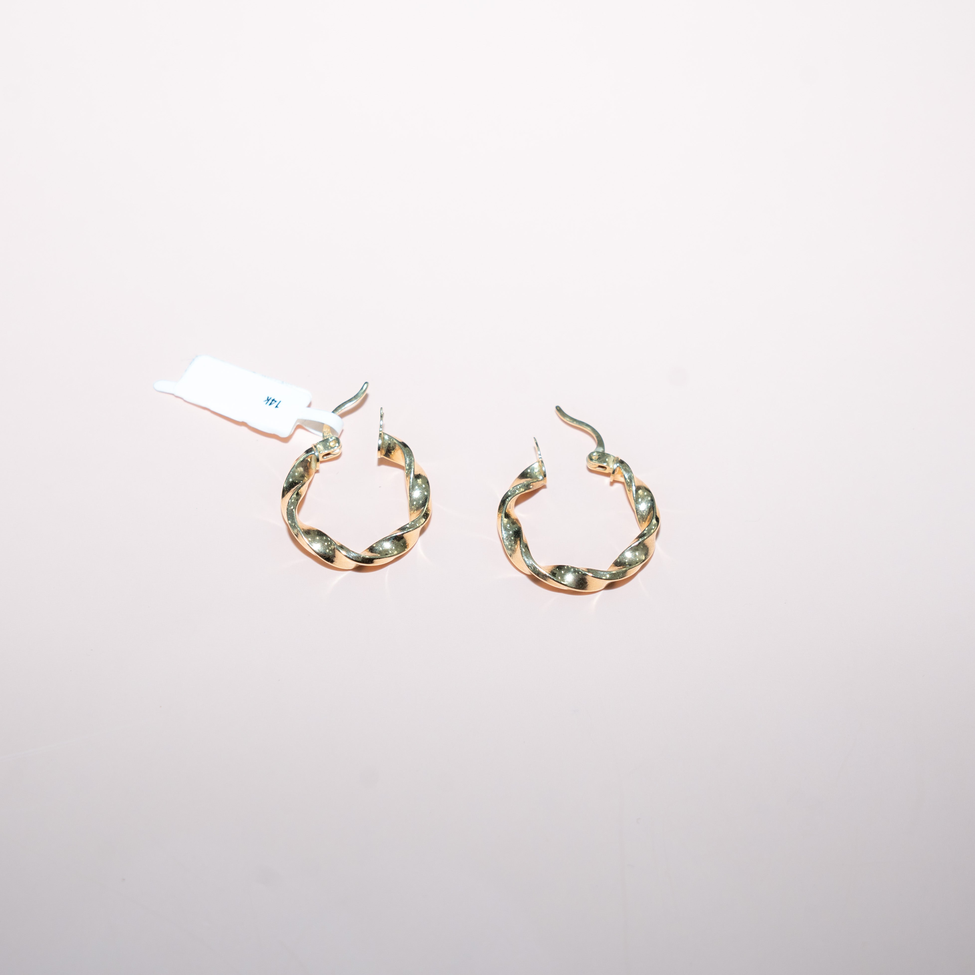 14K Yellow Gold Hoop Earrings / 1.9gr