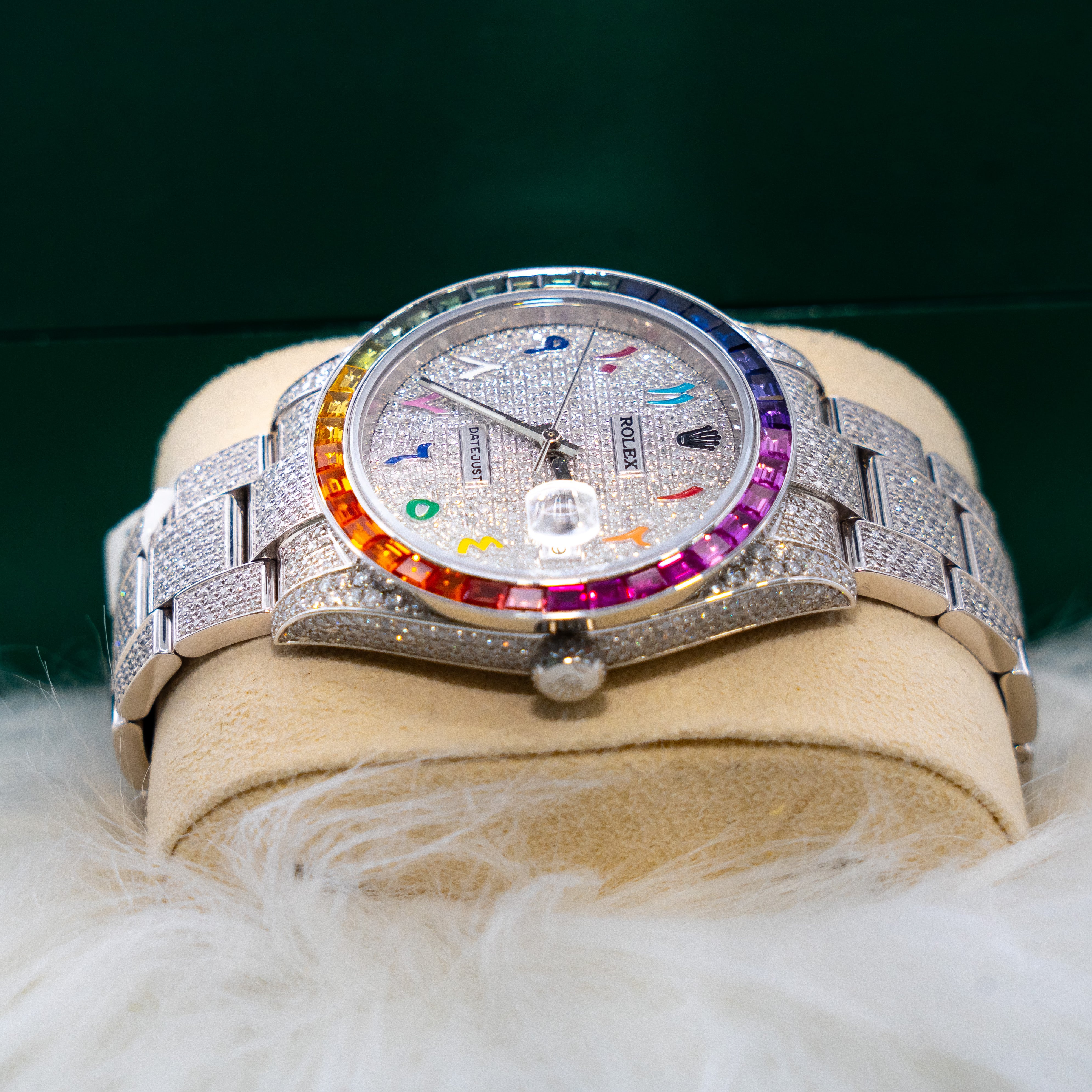 Rolex 2018 Bustdown Si/Vs 41Mm Rainbow Bezel Oyster Band