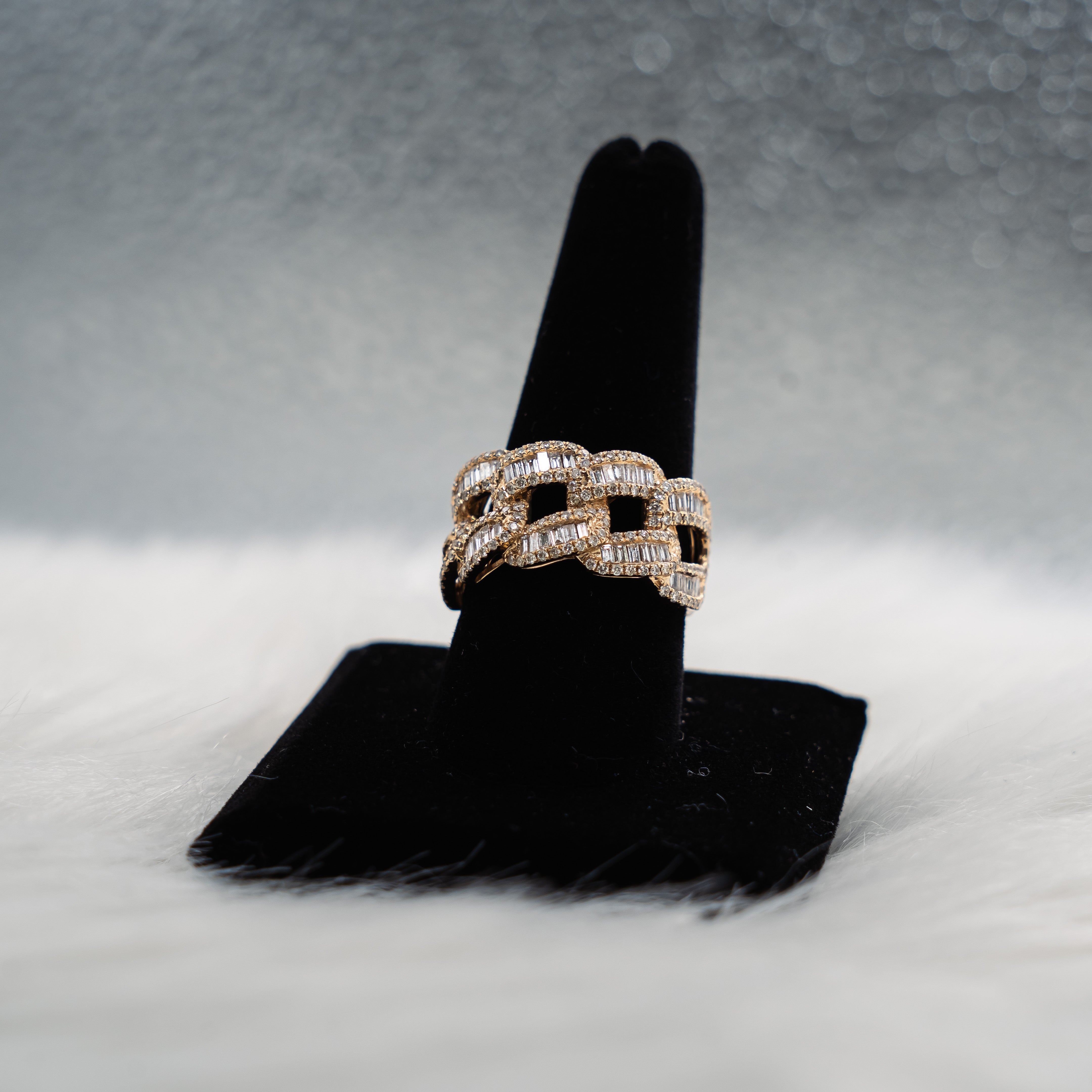 Chain Ring 14K Yellow Gold With Diamond 2,31ct / 7.8gr / Size 10