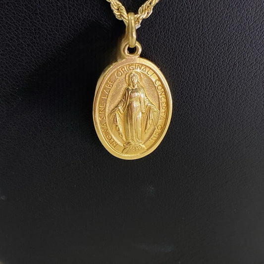 18K Yellow Gold Virgen Pendant / 4gr