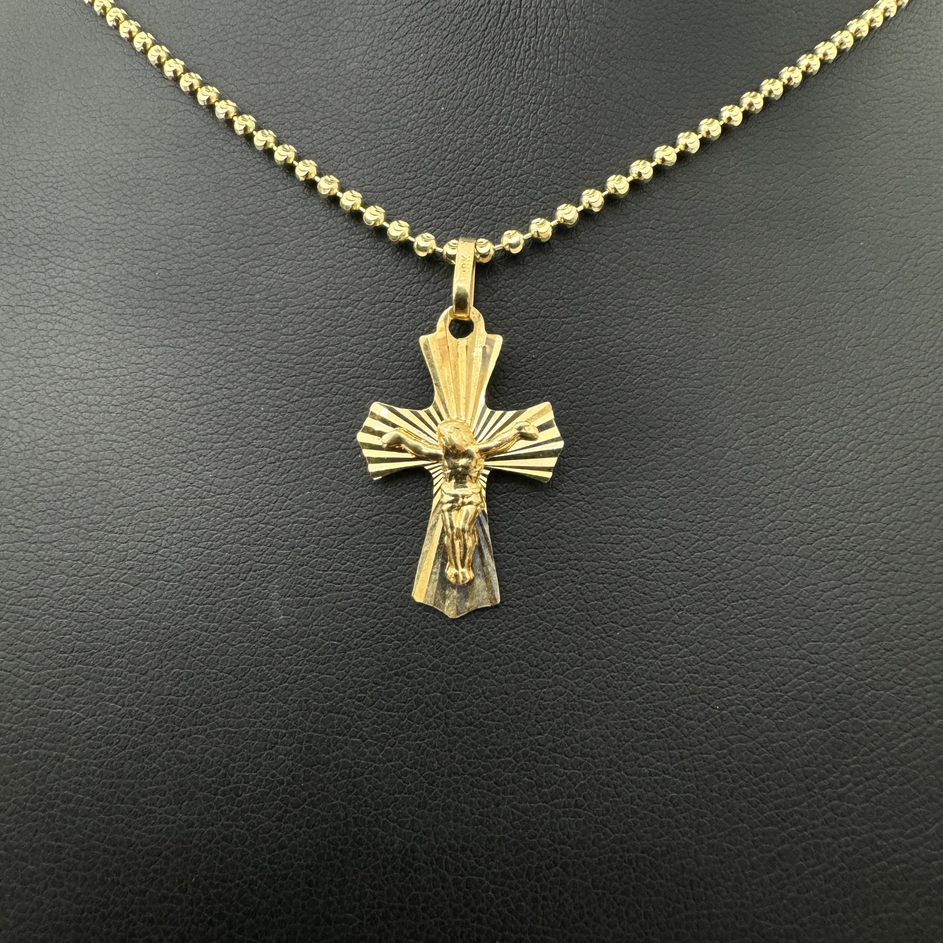 18K Yellow Gold Cross Of Christ Pendant / 1.6gr