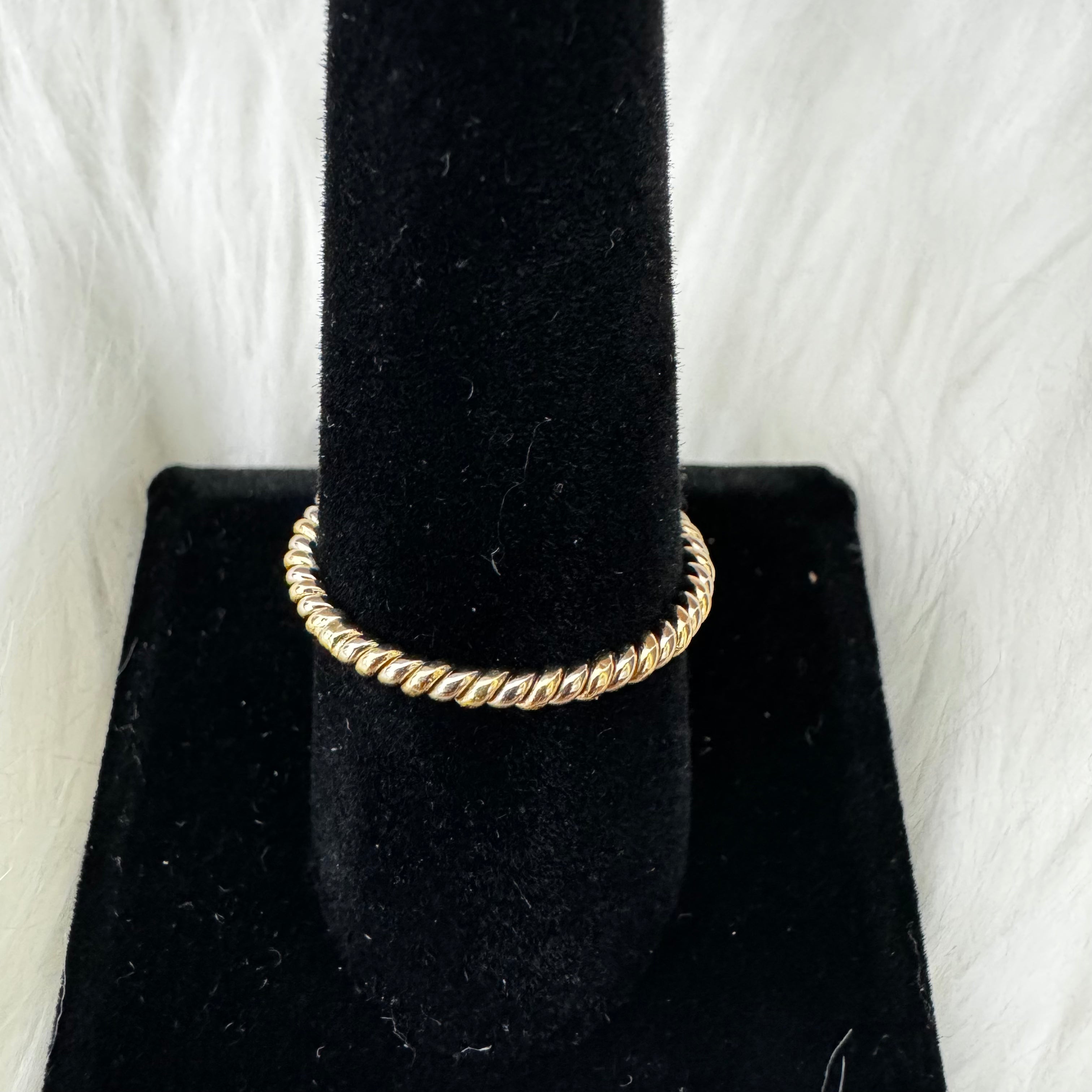 18K Yellow - White Gold Rope Ring / 2.4gr / Size 9.5