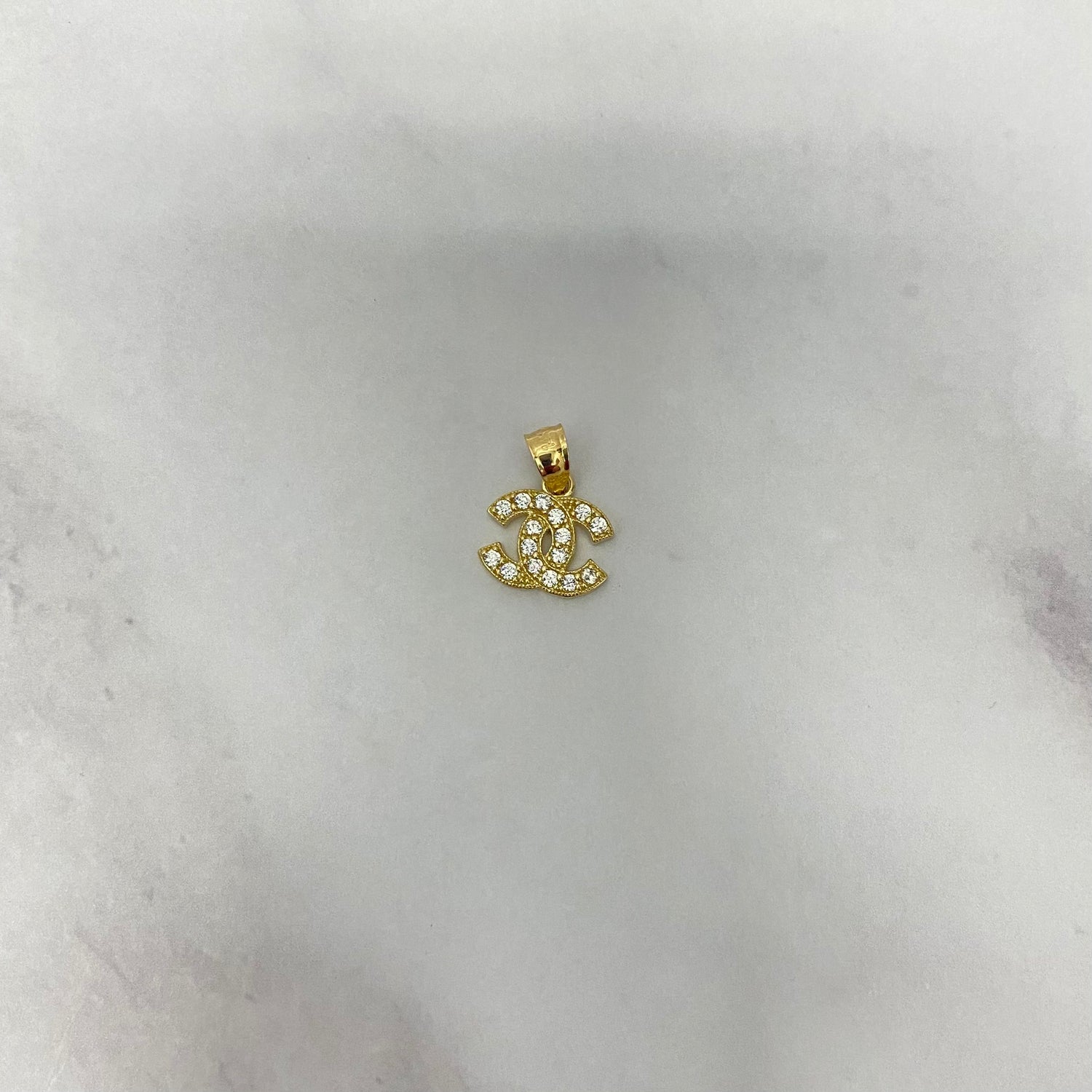 14K Yellow Gold Cc Pendant With Zircons / 1.2gr / 0.6in