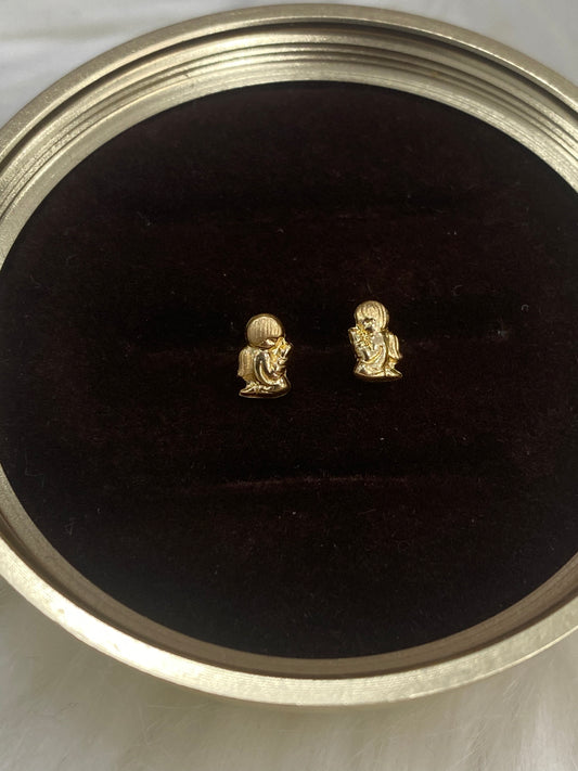 18K Yellow Gold Guardian Angel Stud Earrings / 0.5gr