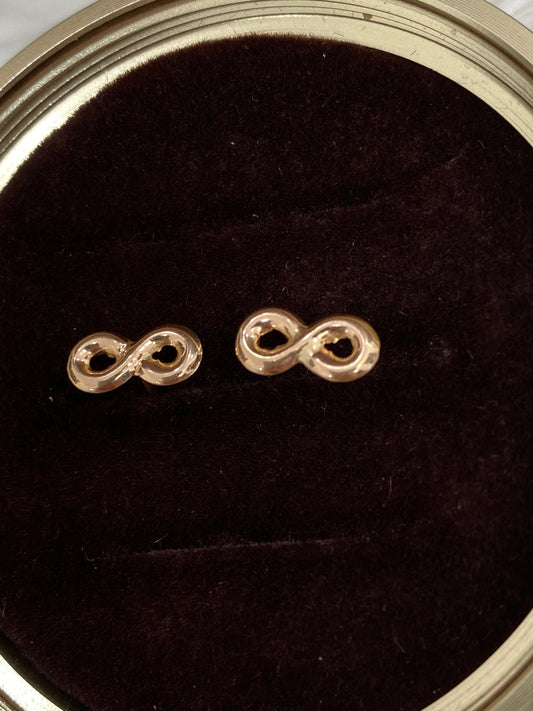 18K Rose Gold Infinity Stud Earrings / 0.6gr