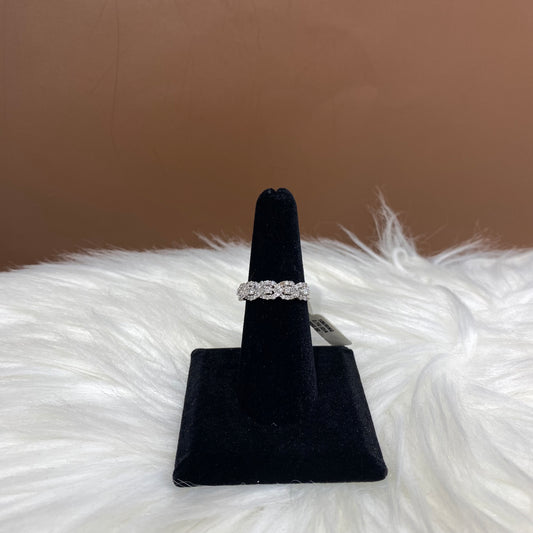 10K White Gold Diamond Fashion Ring Ct Dia / 2.7gr / Size 7