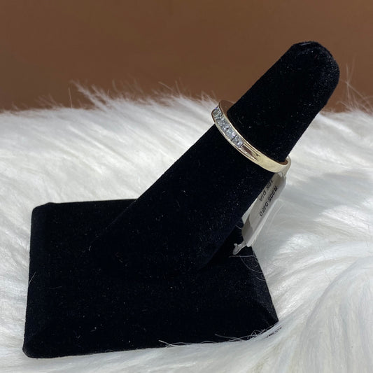 10K Yellow Gold Diamond Luxury Engagement Ring Ct Dia / 2.3gr / Size 5
