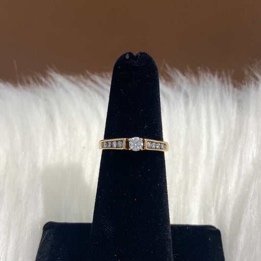 14K Yellow Gold Diamond Fasion Engagement Ring 0.25Ct / 2.2gr / Size 4.5