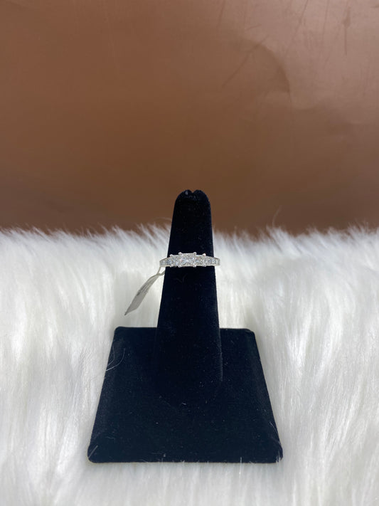 14K White Gold Diamond Luxury Engagement Ring Ct Dia / 3gr / Size 4.5