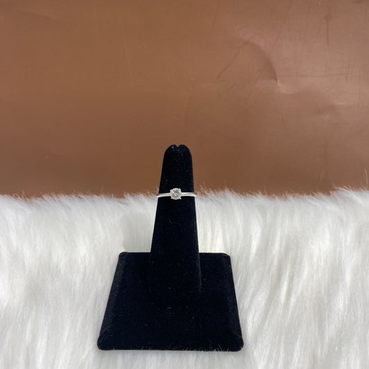 14K White Gold Diamond Luxury Engagement Ring Ct Dia / 2.1gr / Size 7