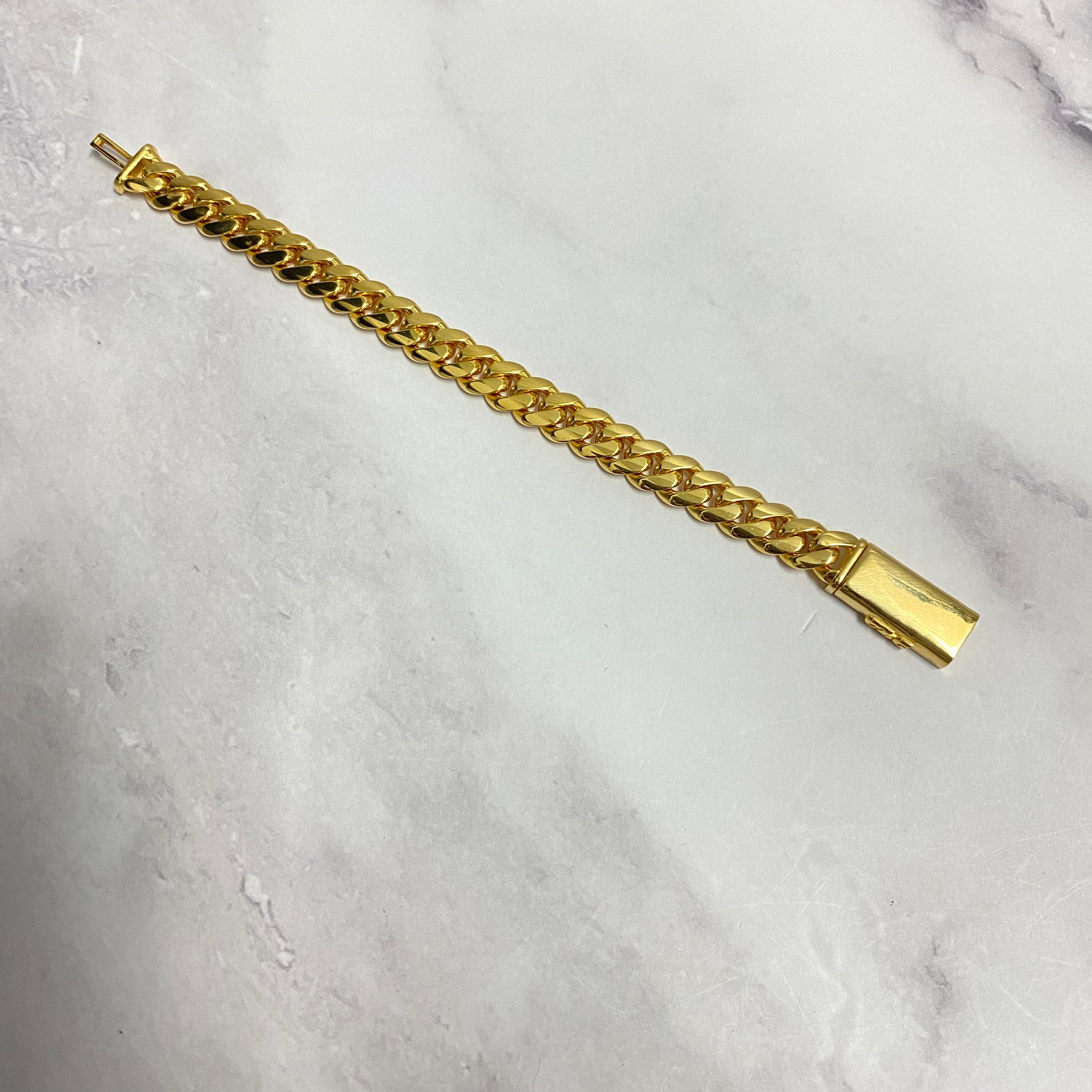 10K Yellow Gold Cuban Links Bracelet / 32.3gr / 8mm / 6in