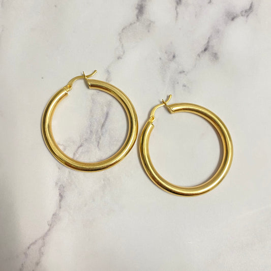 14K Yellow Gold Hoop Earrings / 5gr / 1.5in