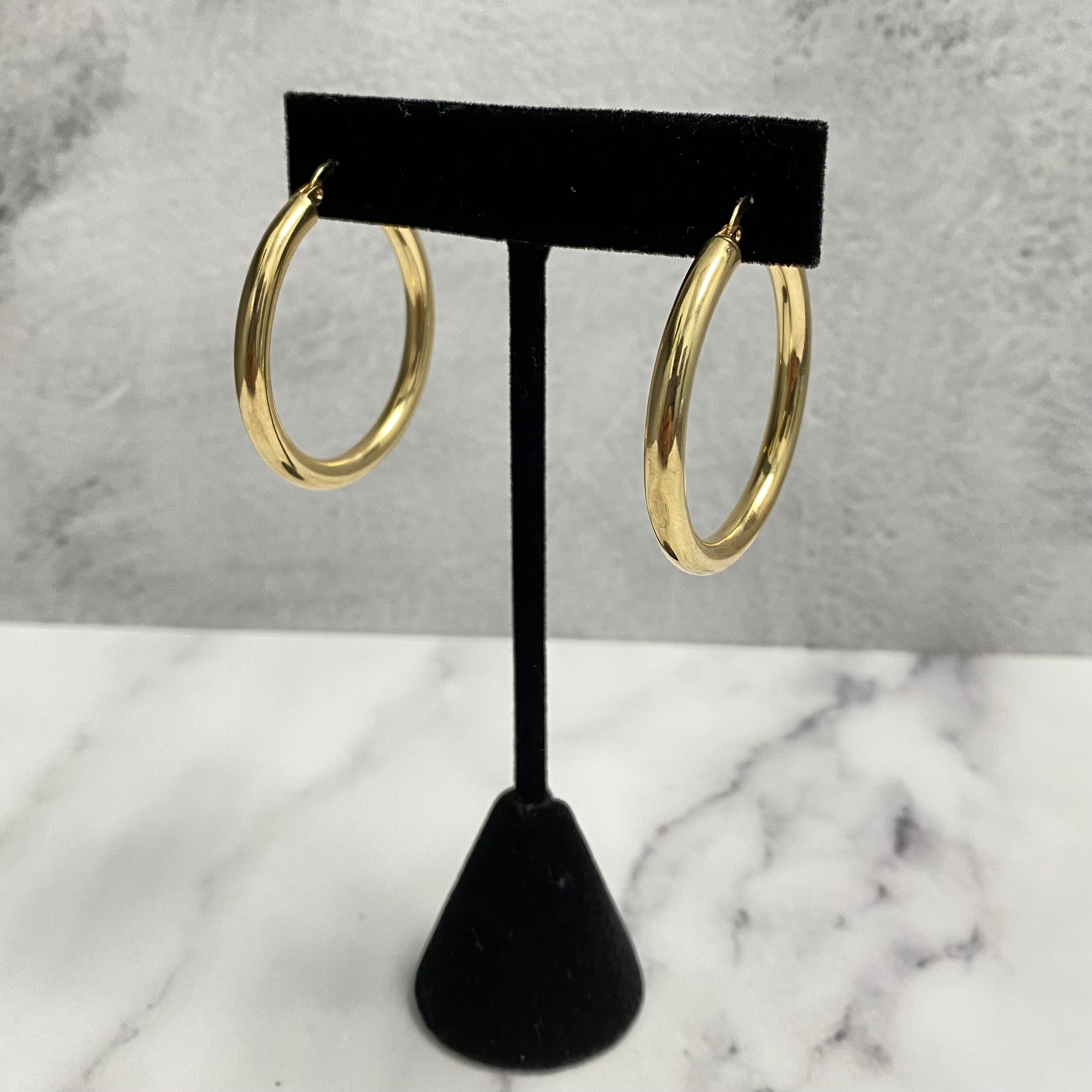 14K Yellow Gold Hoop Earrings / 5gr / 1.5in