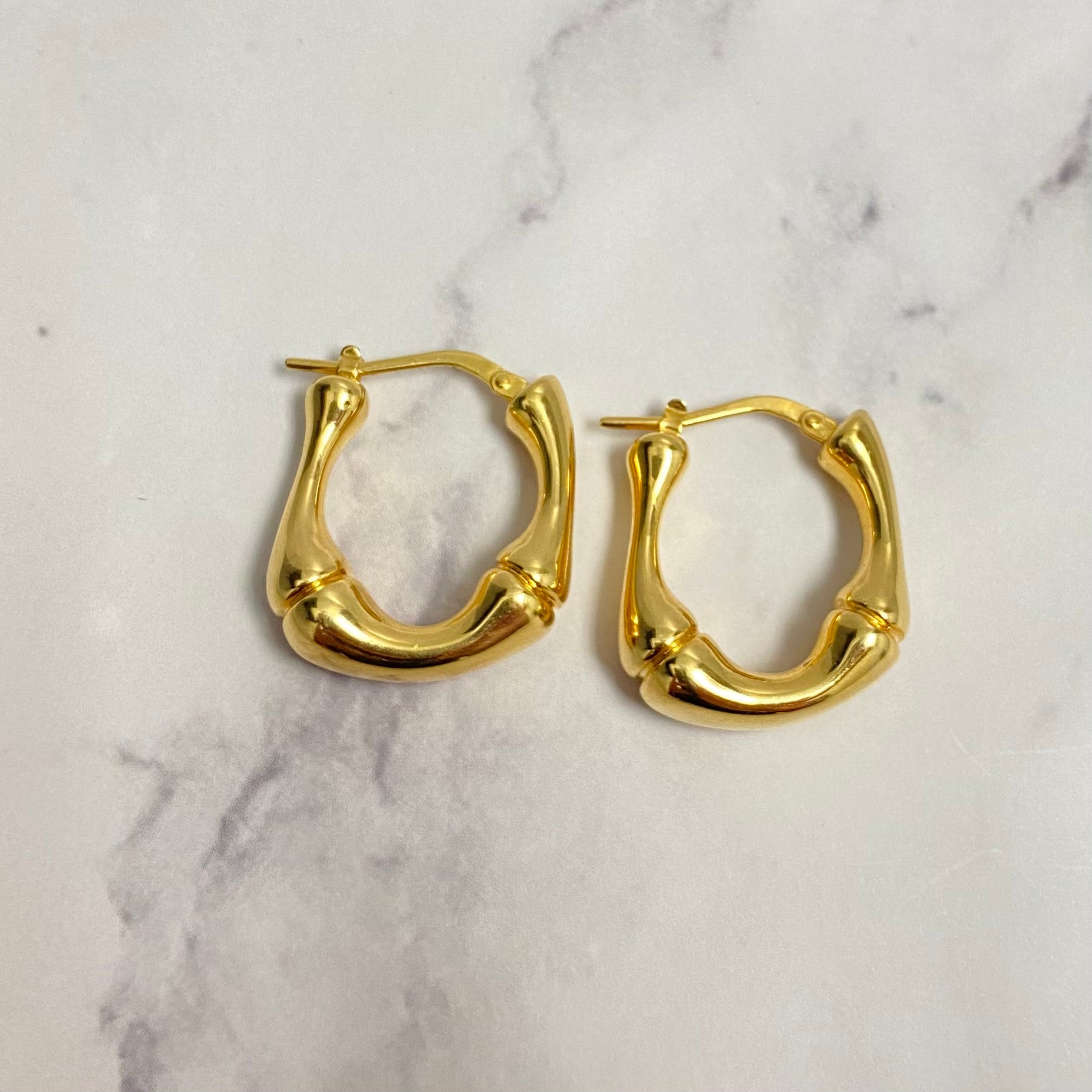 14K Yellow Gold Vintage Hoop Earrings / 3gr / 0.8in