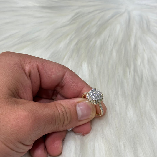 14K Yellow Gold Diamond Luxury Engagement Ring 1.45Ct Dia / 4.1gr / Size 7