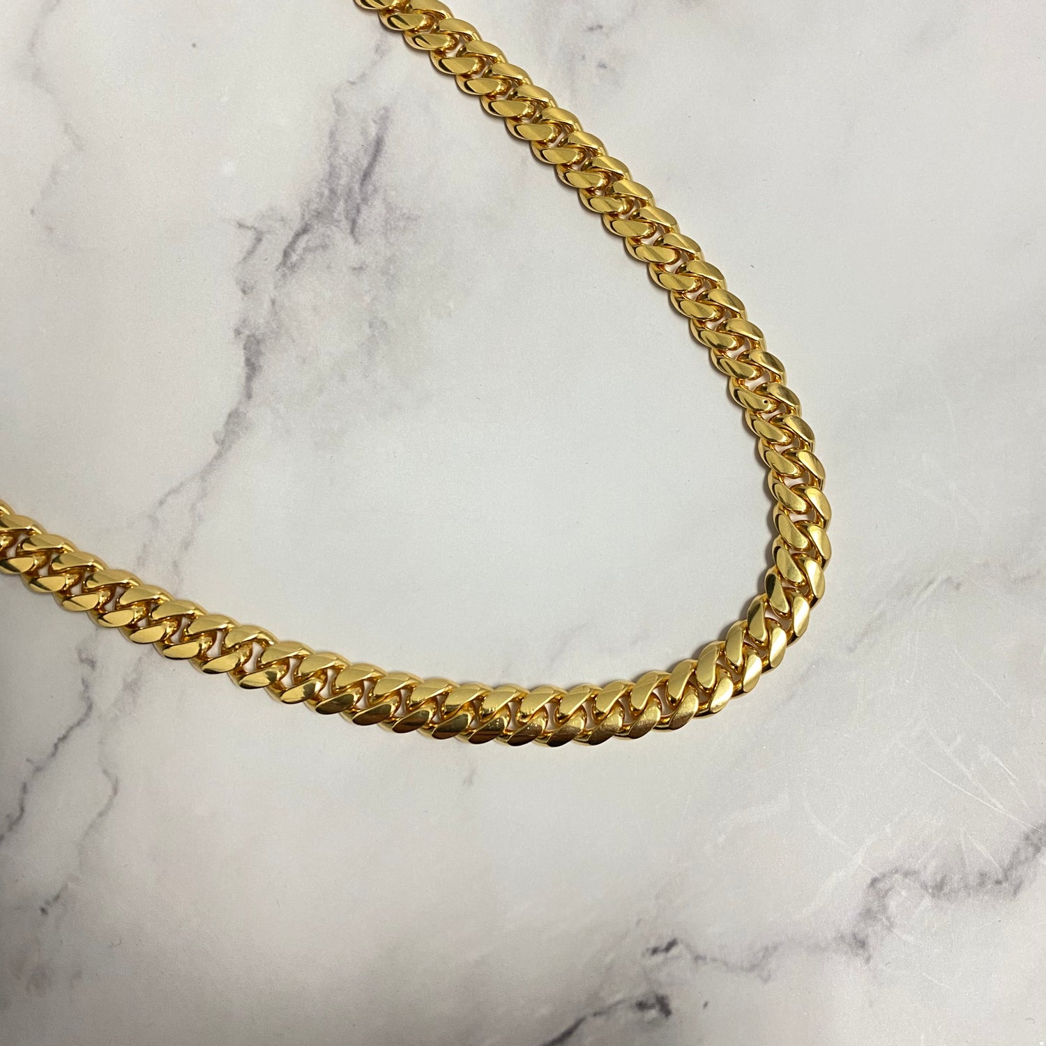 10K Yellow Gold Cuban Links / 79.8gr / 8mm / 20in