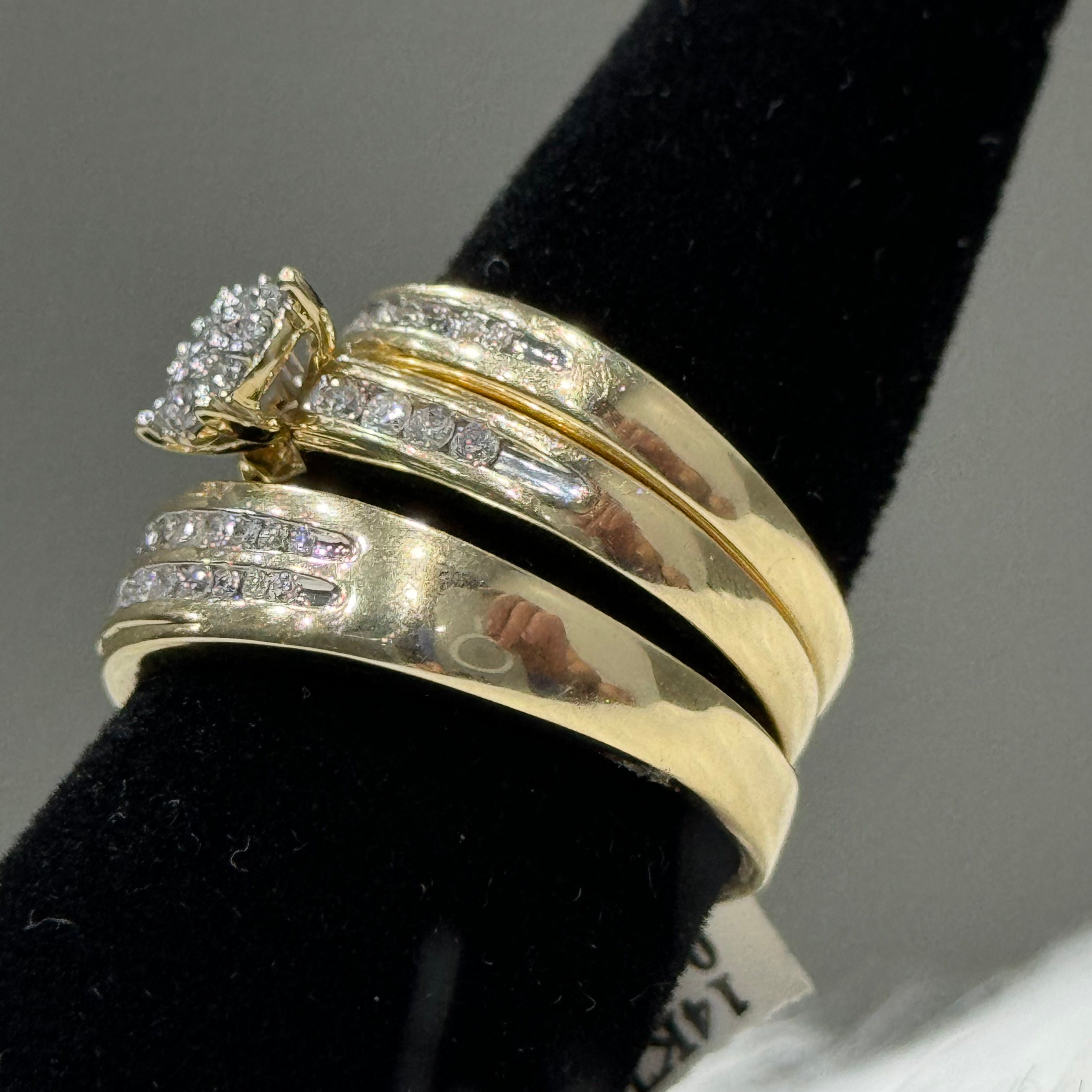 14K Yellow Gold Diamond Fashion Trio Engagement Ring 0.94Ct Dia / 11.2gr / Size 7M/10M