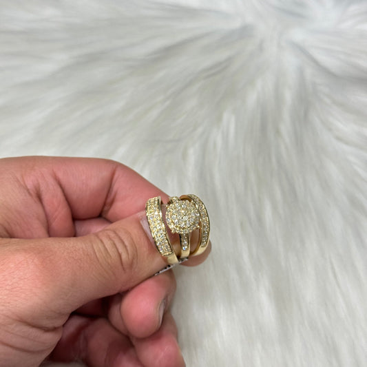 14K Yellow Gold Diamond Flower Trio Engagement Ring 1.24Ct Dia / 6.6gr / Size 7W/10M