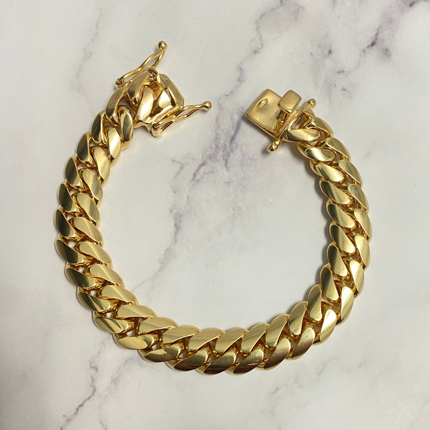 14K Yellow Gold Cuban Links Bracelet / 106.6gr / 12.6mm / 8in
